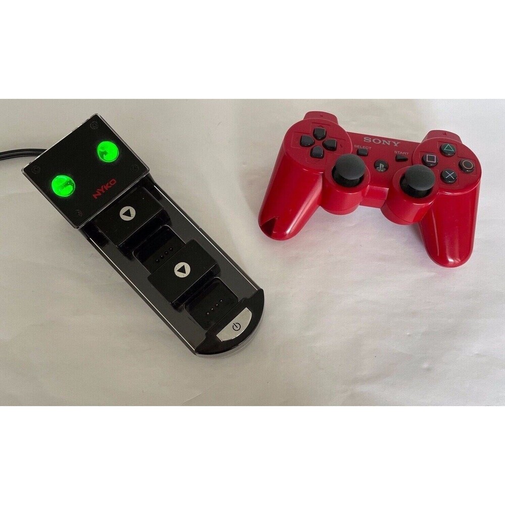 Nyko Charge Base 2 Charging Dock 83053-E14 Playstation 3 PS3 Controller Red READ